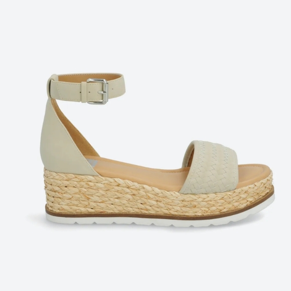 Platform Wedges! - Picture 2 of 4